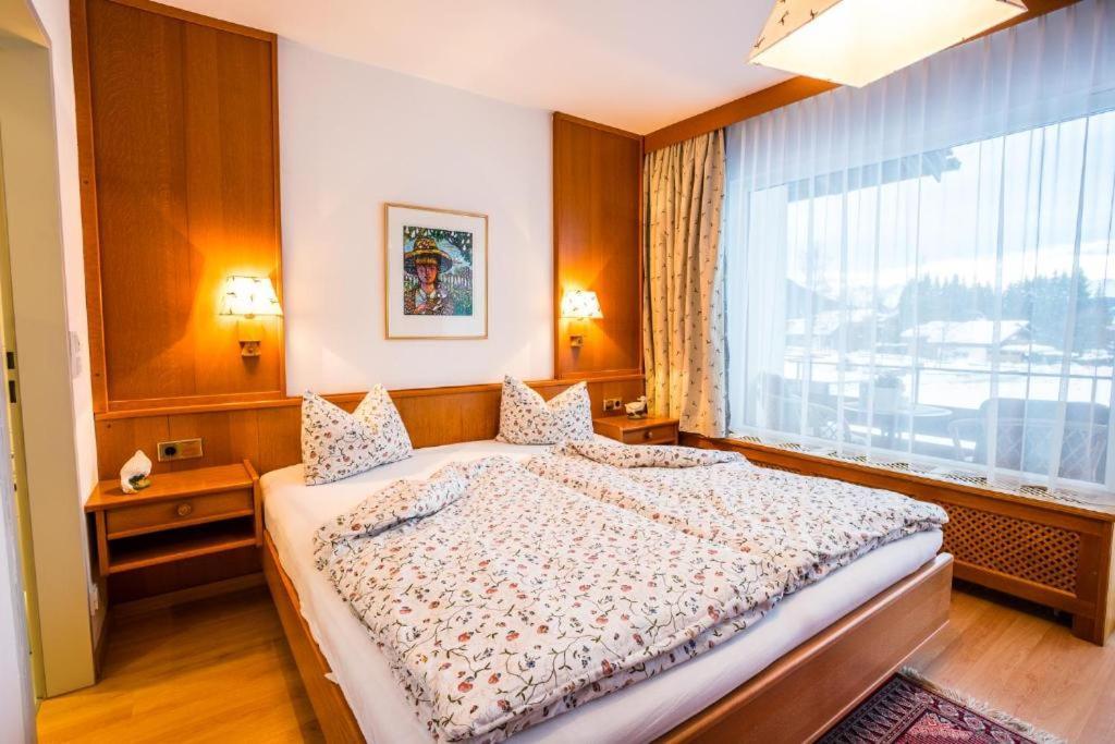 Haus Lundsoer-Barret By Monicare Villa เซเฟลด์ อิน ทิโรล ภายนอก รูปภาพ